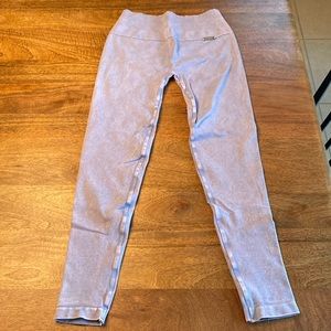 Bombshell Sportswear Mineral Seamless leggings in Stardust Violet